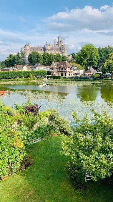 Maison De Charme Avec Vue Sur Chateau Pierrefonds Eksteriør billede